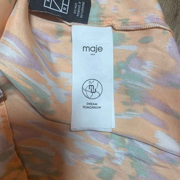 Maje Cifalisa Peter Pan Collar long sleeve button down blouse Shirt - Picture 9 of 12